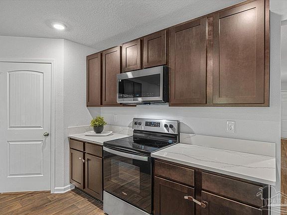 3rd image of 1803 Mary Jo Way