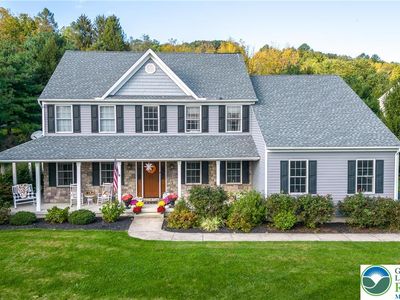 3638 Woodbyne Rd, Hellertown, PA, 18055