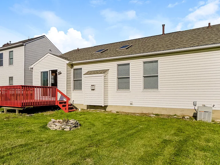 2627 Winningwillow Dr — Photo 16
