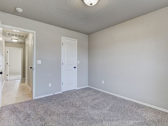 2nd image of 308 Stoneridge Dr