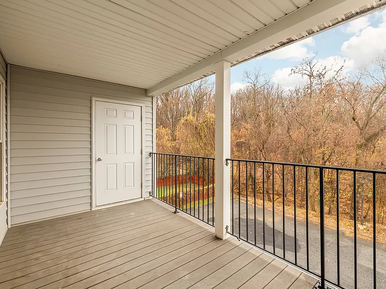 1753 W St SE — Photo 28