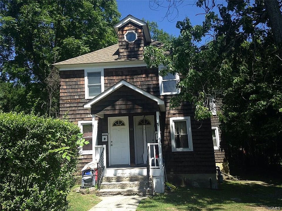 1st image of 53 Roosevelt Ave
