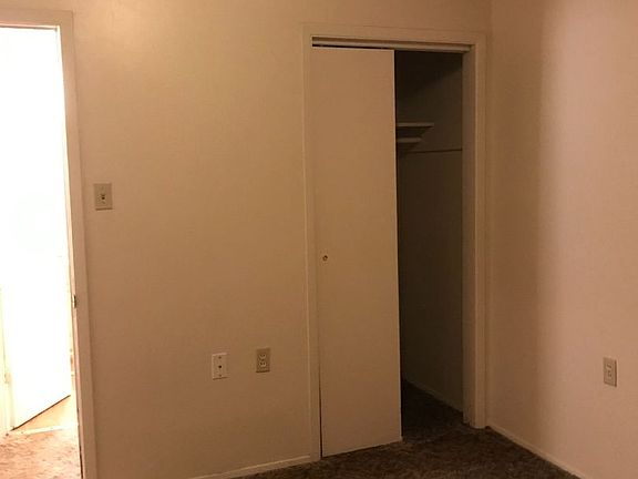 5th image of 2021 N Jefferson St #37