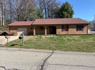 2365 Legendary Dr, Martinsville, IN 46151