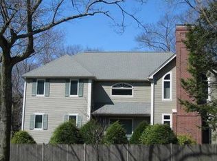 849 Hammond St, Brookline, MA 02467