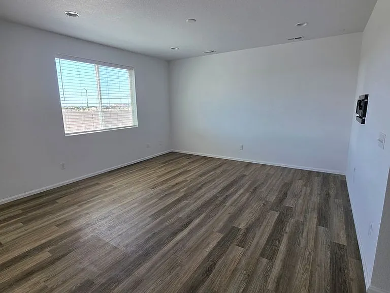 1808 Manassa St — Photo 3