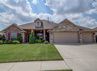 3509 Morgan Creek Rd, Yukon, OK 73099