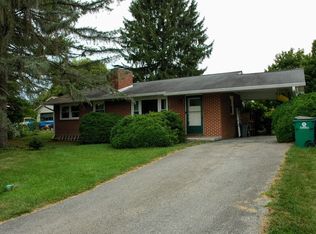 807 Grove Ave, Blacksburg, VA 24060