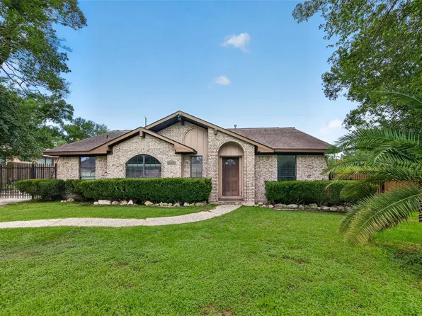 12839 Eastbrook Dr, Houston, TX 77013