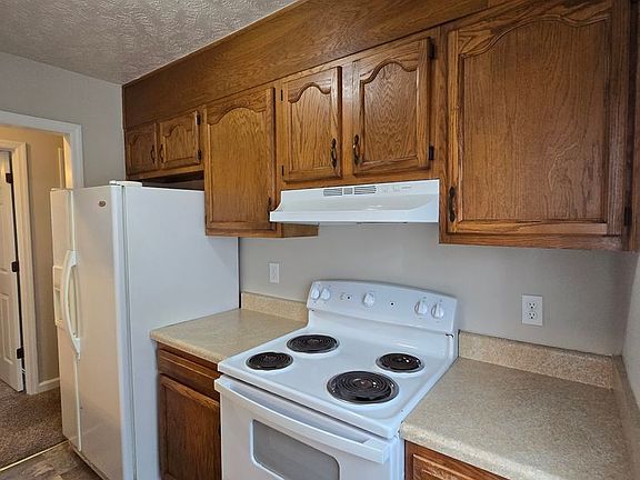 4th image of 6850 Shawcross Ln