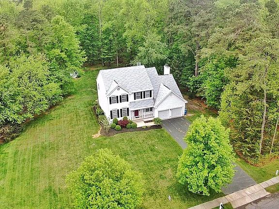 3rd image of 78 Harvey Jones Dr