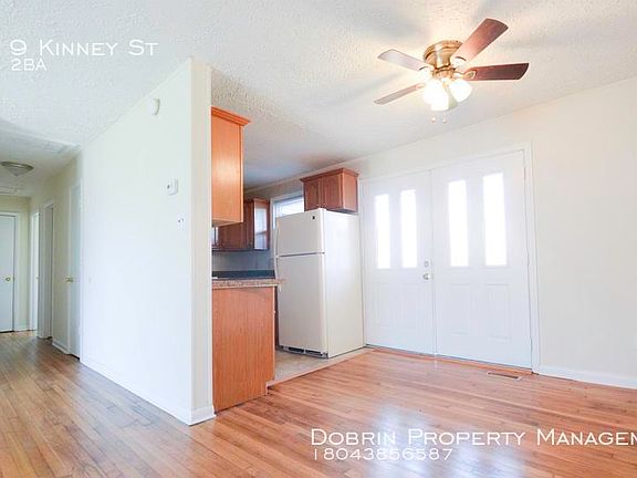 4th image of 1019 Kinney St