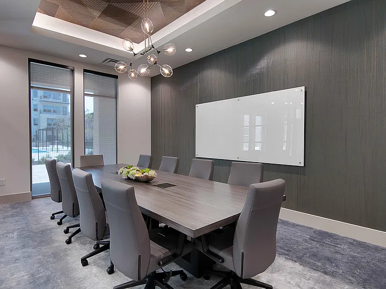 Business lounge with Wi-Fi and individual work pods and conference room