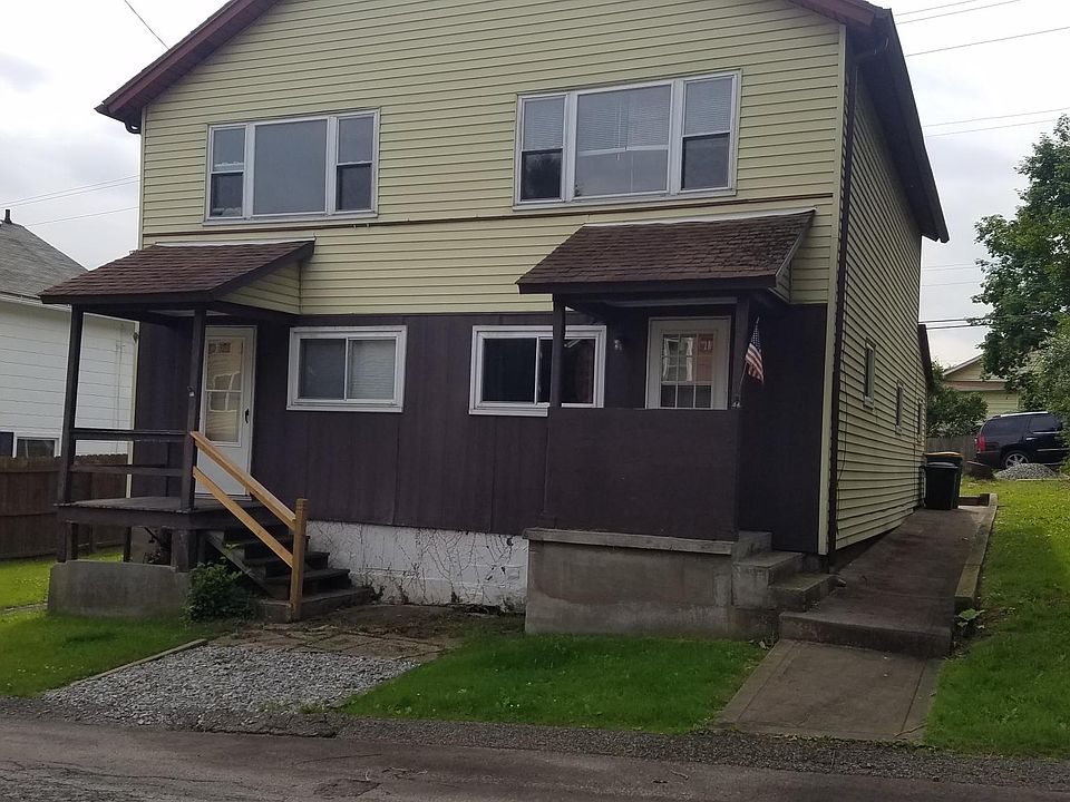 1st image of 165 Washington Dr