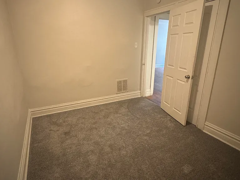 4127 Minnesota Ave — Photo 9