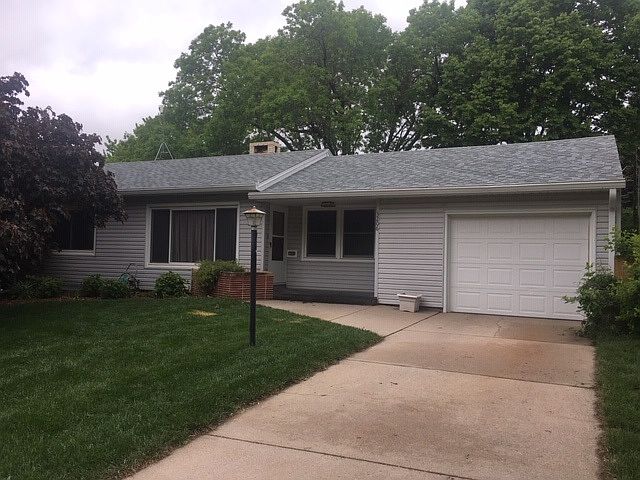 1st image of 3206 10th Ave