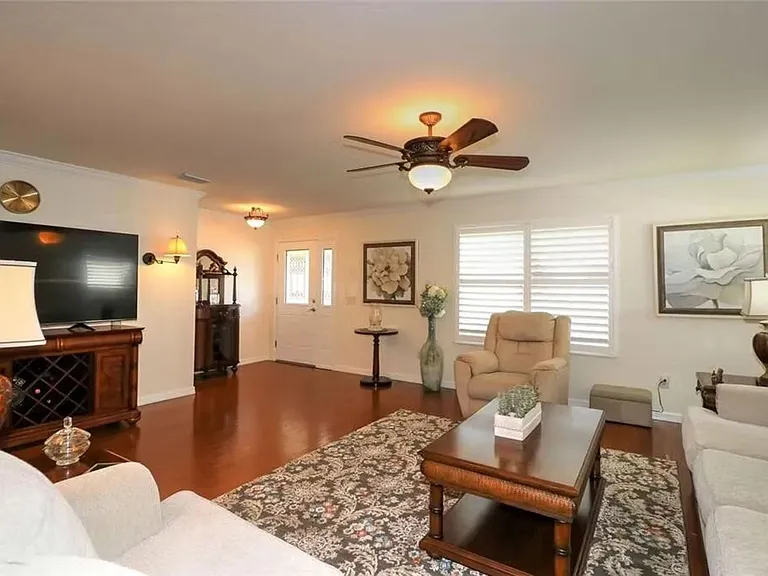 2393 Carriage Hill Way — Photo 23