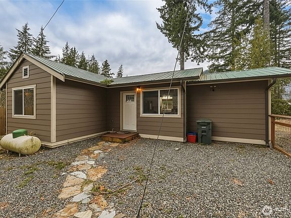 3rd image of 6425 Little Big Horn