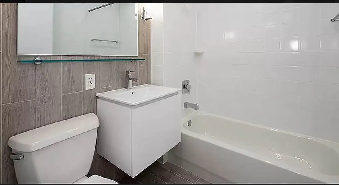 53 Park Place — Photo 4