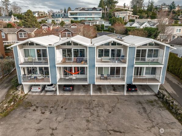 6018 Lakeview Drive #201, Kirkland, WA 98033