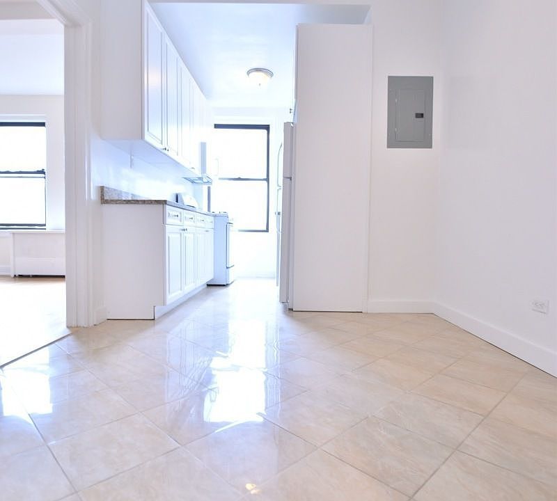 1st image of 225 W 106th St APT 7L