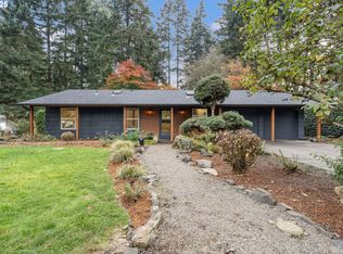 6050 Fernbrook St, Lake Oswego, OR 97035