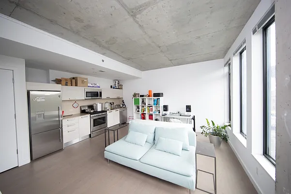 Rented by MNS | media 25