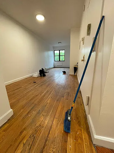 818 Myrtle Ave #3 Photo 1