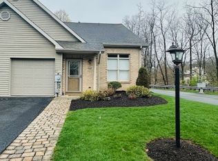 300 Lawnview Way, Greensburg, PA 15601