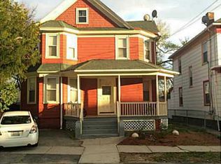 302 Ohio Ave, Providence, RI 02905