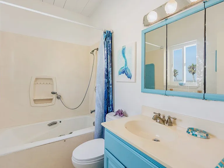 1630 Seacoast Dr #D — Photo 20