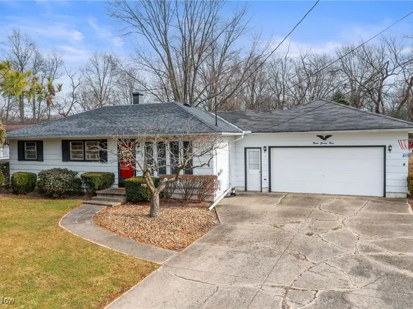 1273 Cherry Ln, Brunswick, OH 44212