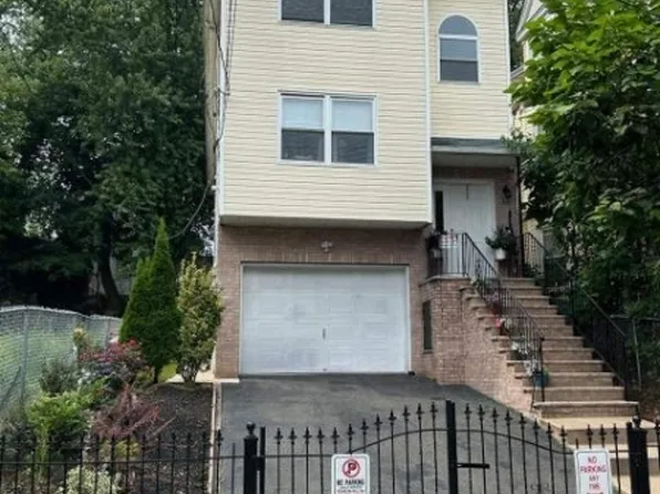 15 Seymour Ave, Newark, NJ