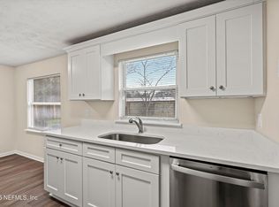 8630 Frost St N, Jacksonville, FL 32221