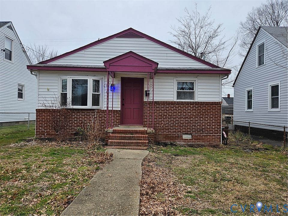 1st image of 1010 E 16th St