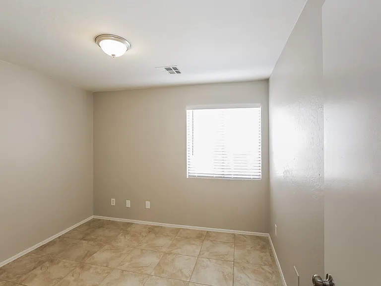 10632 W Sonora St — Photo 17