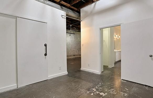2nd image of 3400 Commerce St