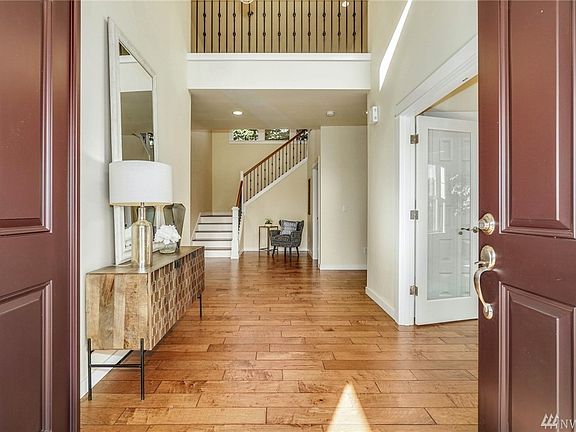 3rd image of 14803 98th Ave NE