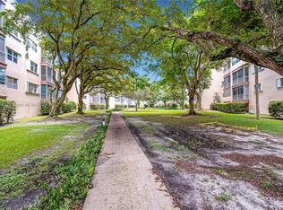 6731 Cypress Rd APT 303, Plantation, FL 33317