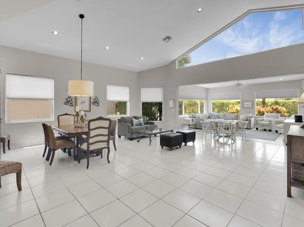 6179 Evian Place, Boynton Beach, FL 33437