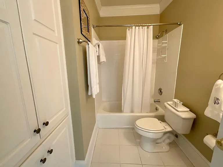 2549 Walton Way #H4 — Photo 10