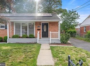 2711 Edfeldt Dr #B, District Heights, MD 20747