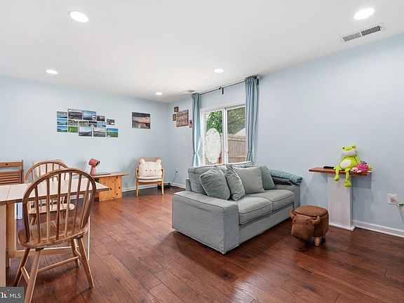 4th image of 178 Seagull Dr
