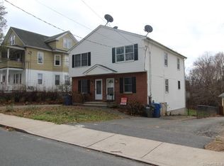 98 Clinton St, Manchester, CT 06040
