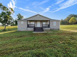 1086 Will Bohannon Rd, Smiths Grove, KY 42171