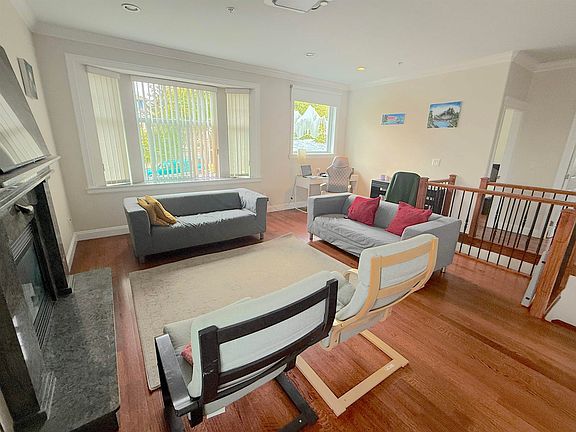 3rd image of 5421 Fleming St