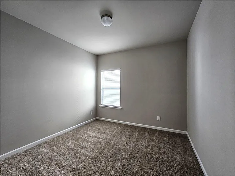1561 Winding Ridge Trl — Photo 16