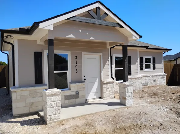 1012 Wooded Hollow Ct, Weatherford, TX