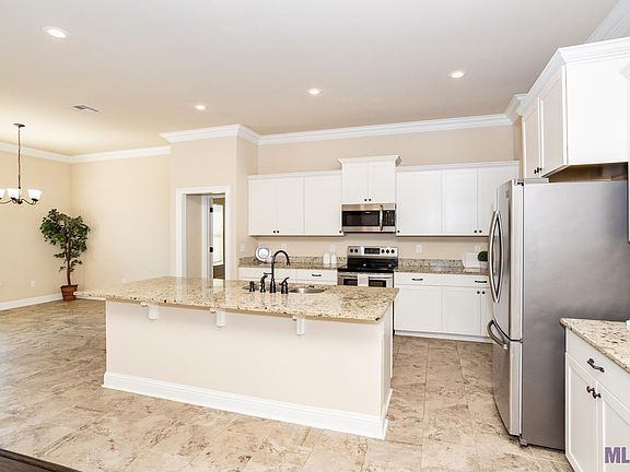 2nd image of 20978 High Plains Dr