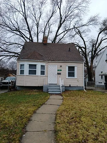 12075 Rossiter Ave Photo 1
